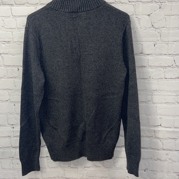 AMERICAN EAGLE Quarter-Zip Pullover Sweater - Picture 4 of 5